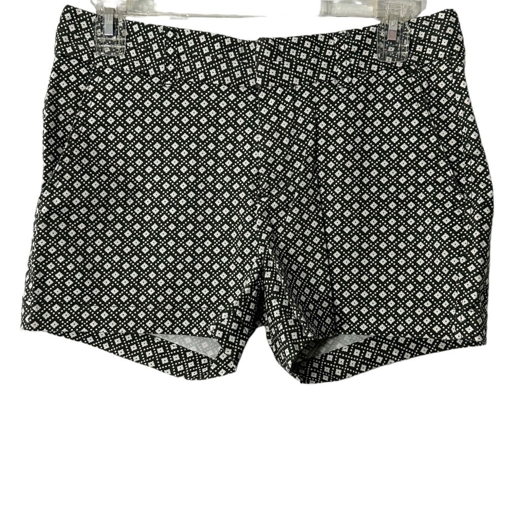 Gap khaki city shorts 0